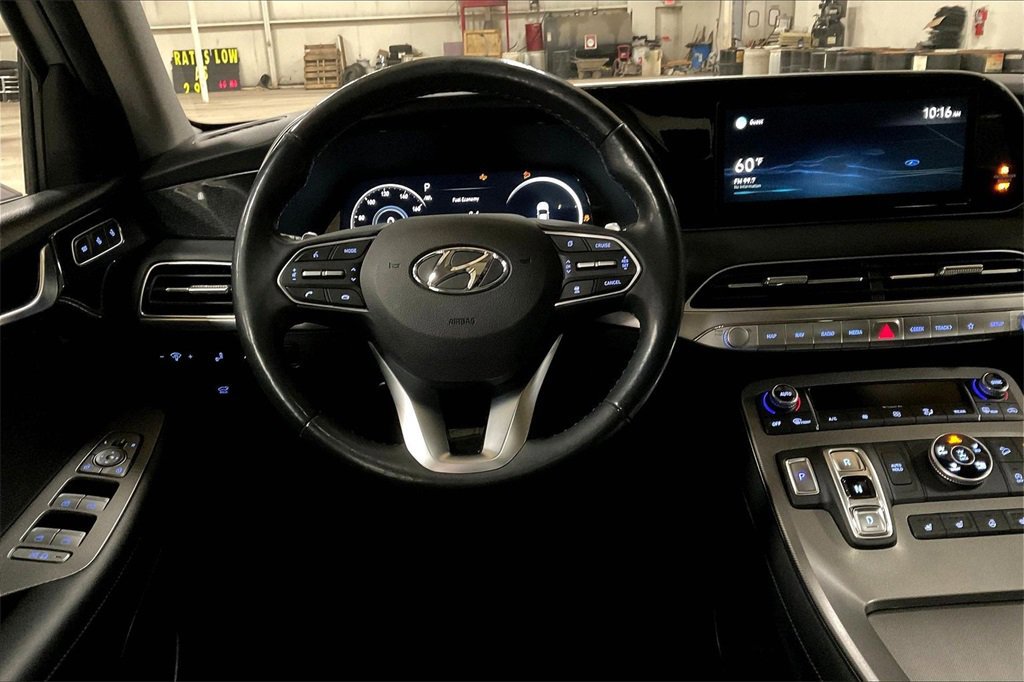 Used 2021 Hyundai Palisade Limited image 7