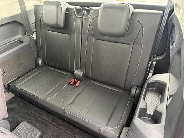 Used 2024 Volkswagen Tiguan SE FWD image 10