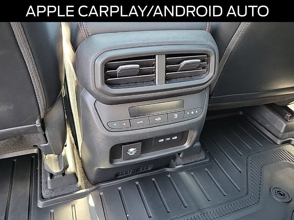 Used 2024 Honda Pilot TrailSport image 11