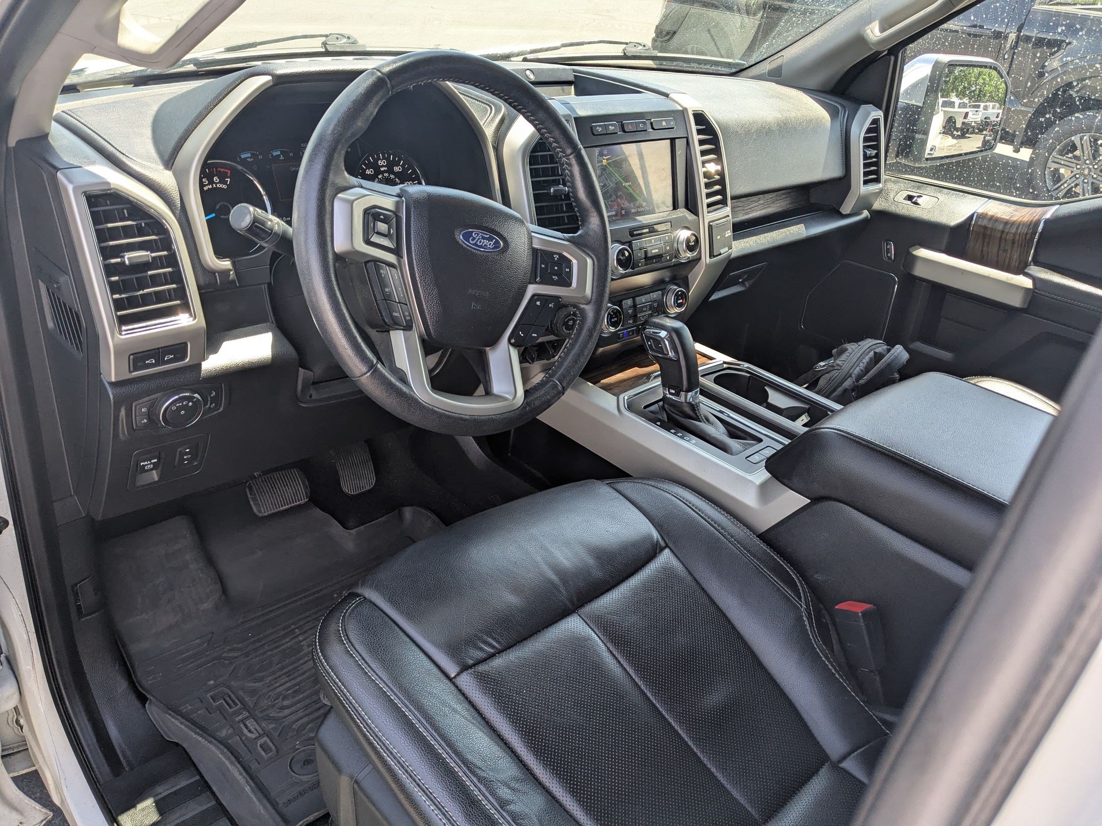 Certified 2020 Ford F150 Lariat w/ Equipment Group 502A Luxury AWD/4WD image 18