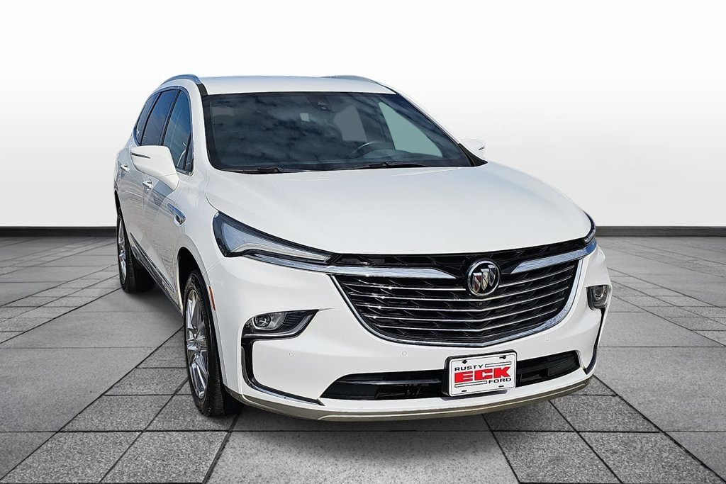 Used 2022 Buick Enclave Premium FWD image 3