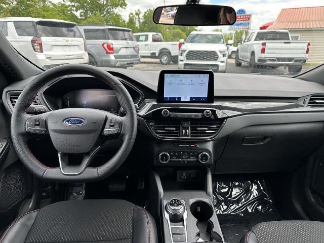 Certified 2025 Ford Escape ST-Line AWD/4WD image 21