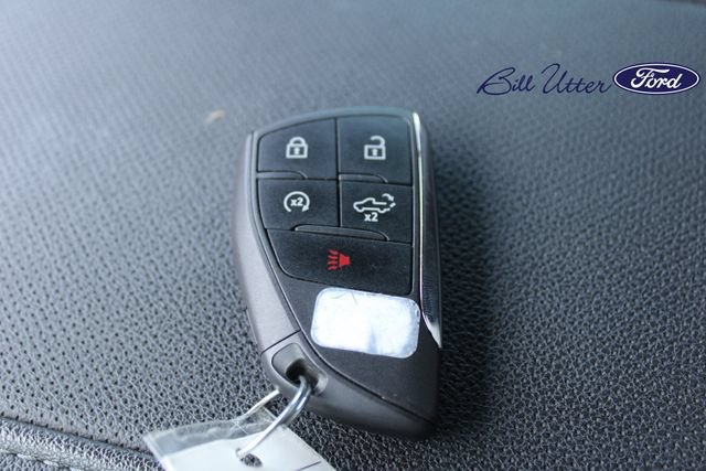Used 2024 Chevrolet Silverado 1500 LTZ RWD image 12