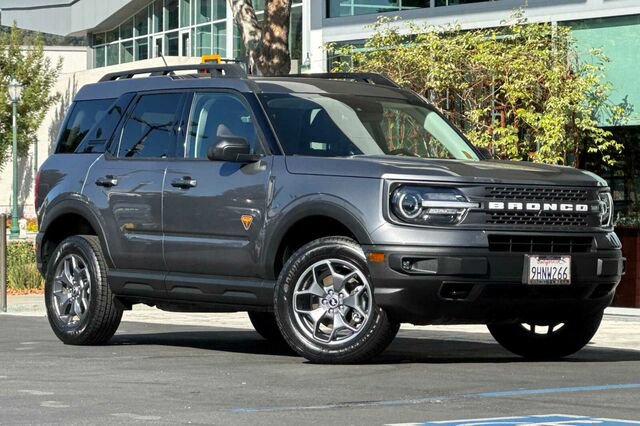 Certified 2023 Ford Bronco Sport Badlands w/ Premium Package AWD/4WD image 2