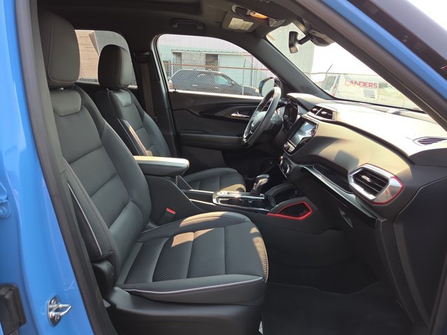 Used 2023 Chevrolet TrailBlazer RS w/ Sun and Liftgate Package AWD/4WD image 15