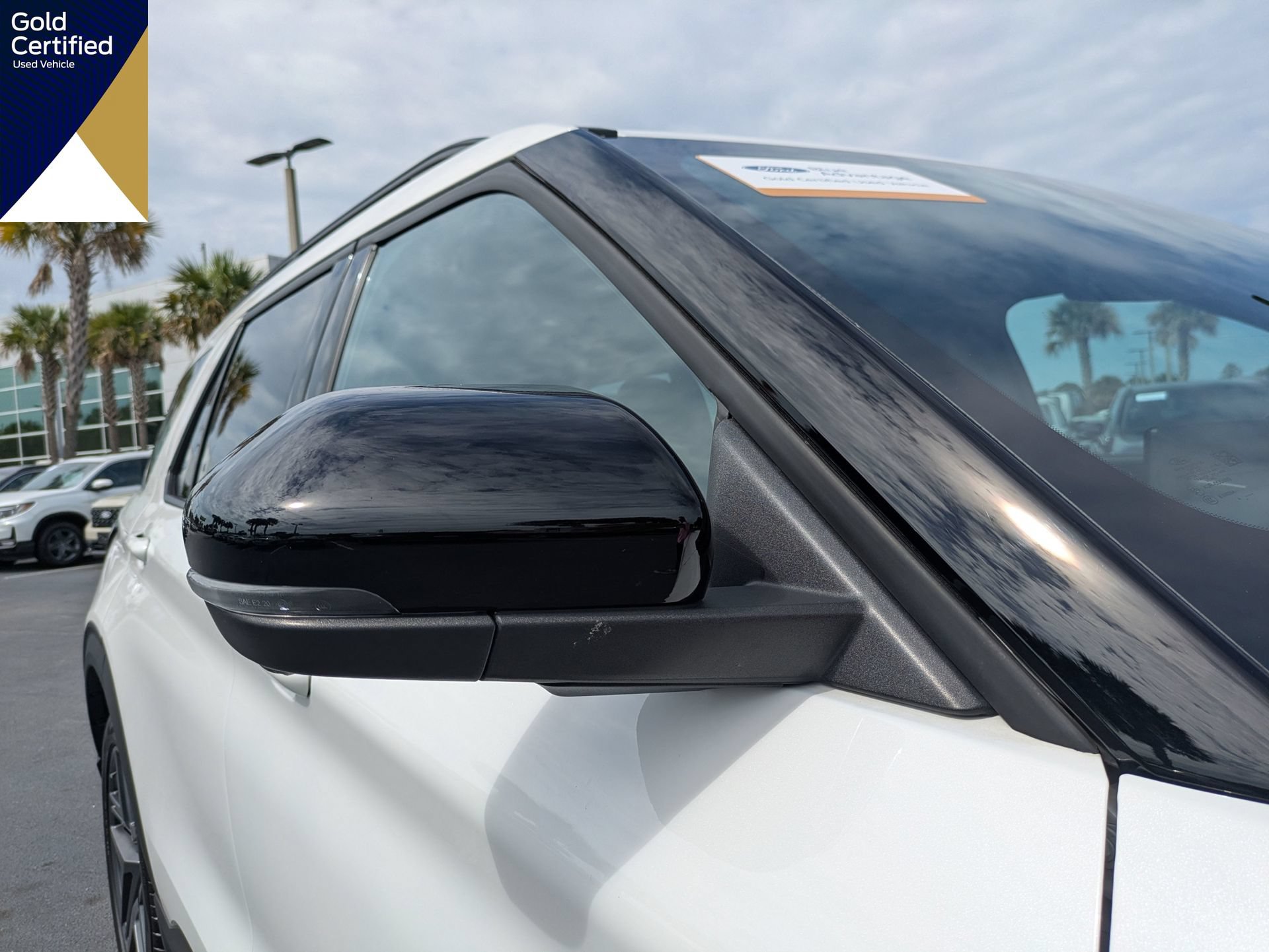 Certified 2025 Ford Explorer ST RWD image 16