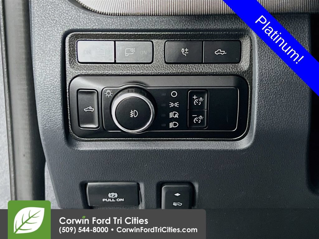 Certified 2024 Ford F250 Platinum w/ Tremor Off-Road Package AWD/4WD image 19