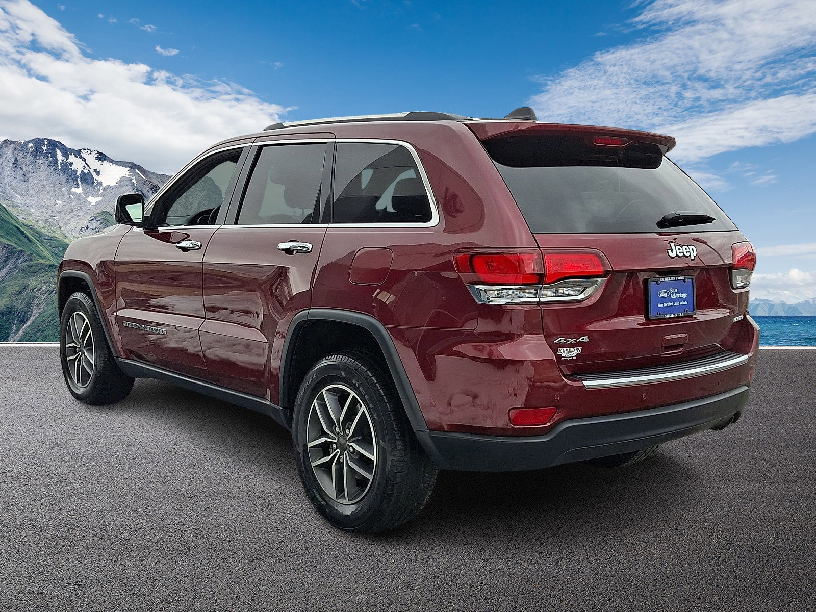 Used 2021 Jeep Grand Cherokee Limited image 2