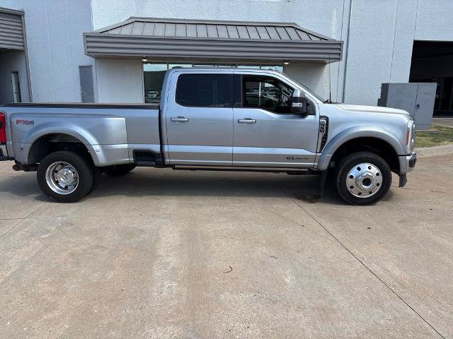 Certified 2023 Ford F450 Lariat w/ Lariat Ultimate Package AWD/4WD image 3