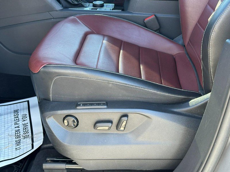 Used 2022 Volkswagen Atlas Cross Sport SEL Premium R-Line image 18