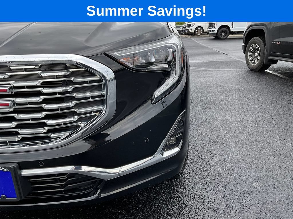 Used 2018 GMC Terrain Denali w/ Advanced Safety Package AWD/4WD image 11