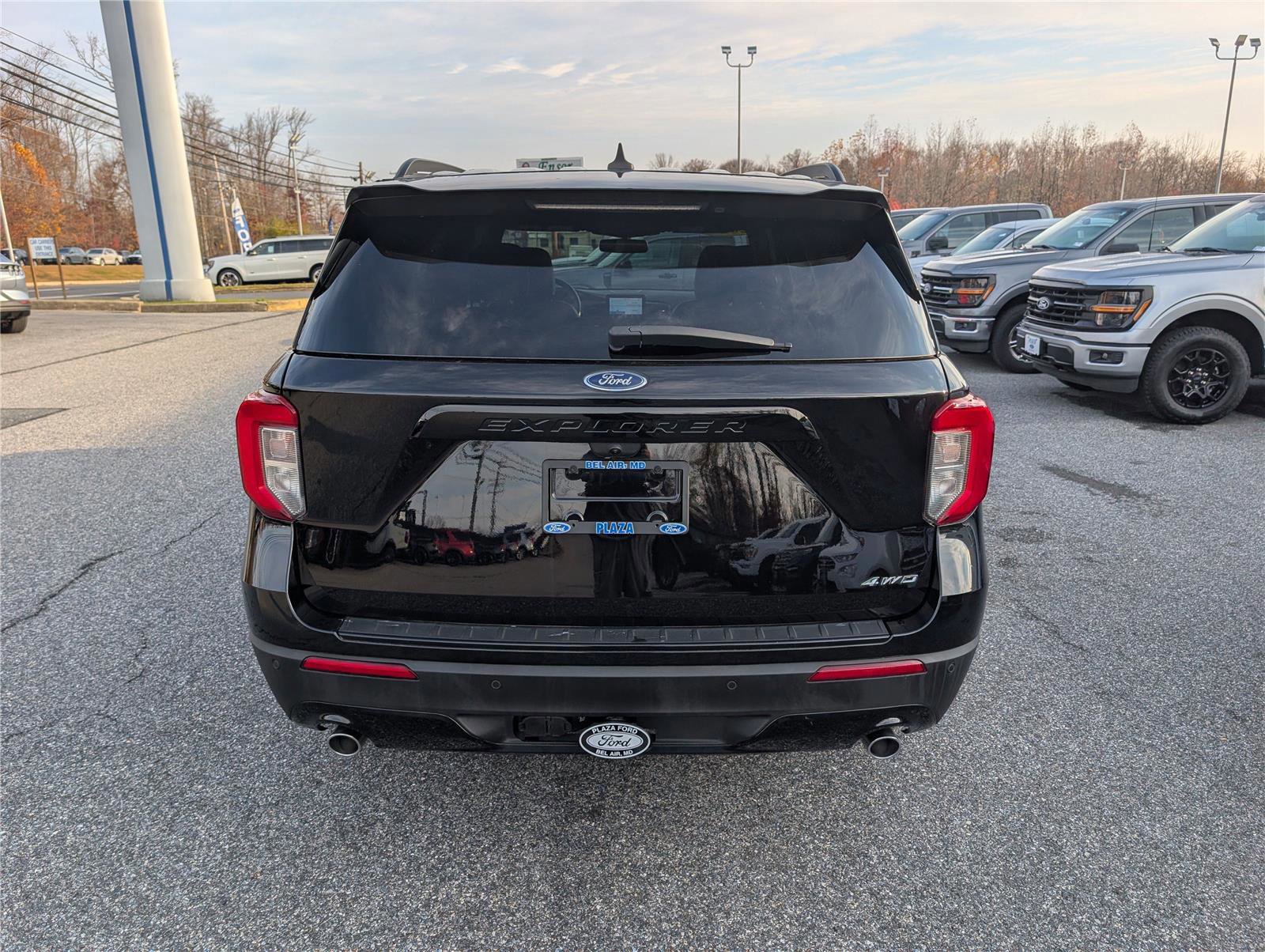 Certified 2023 Ford Explorer ST-Line w/ Class IV Trailer Tow Package image 4