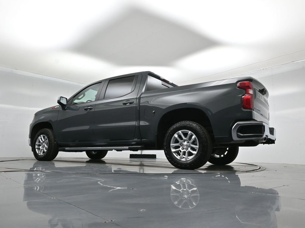 Used 2025 Chevrolet Silverado 1500 LT w/ Z71 Off-Road Package image 20