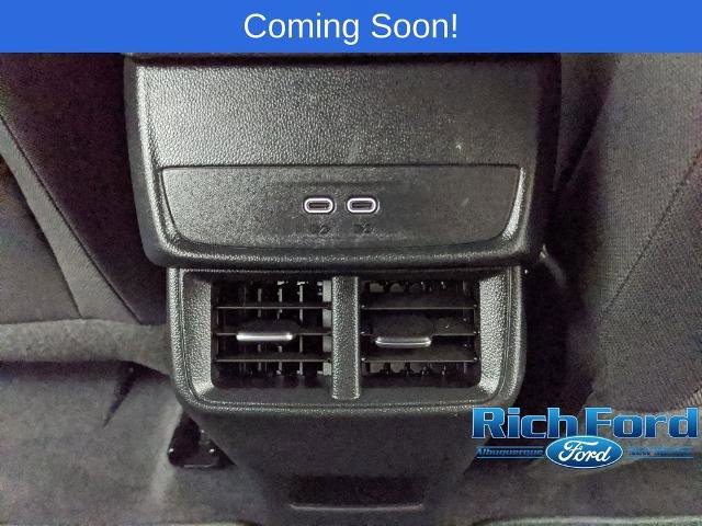 Used 2025 Chevrolet Equinox LT FWD image 12