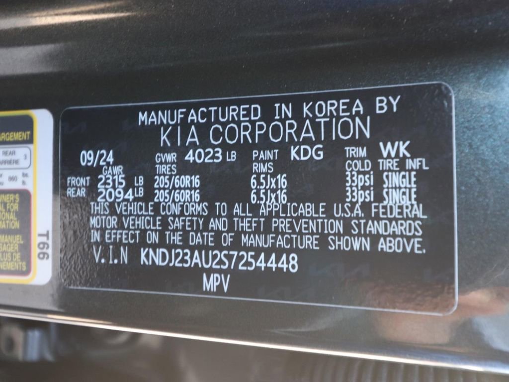 Used 2025 Kia Soul LX w/ LX Technology Package image 23