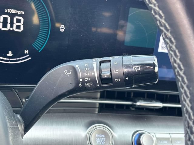 Used 2024 Hyundai Kona SEL AWD/4WD image 28