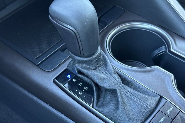 Used 2023 Toyota Camry SE w/ Protection Package (Q2) (TMS) image 22