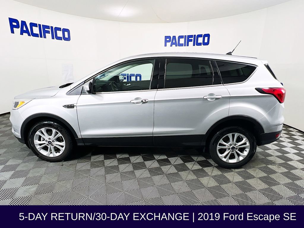 Certified 2019 Ford Escape SE image 5