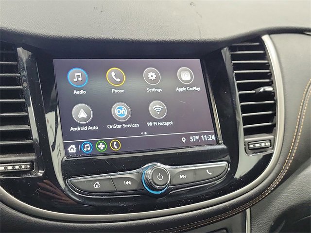 Used 2018 Chevrolet Trax LT w/ Driver Confidence Package image 16