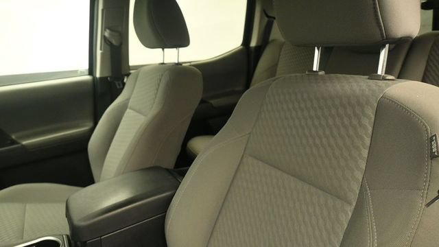 Used 2023 Toyota Tacoma SR AWD/4WD image 21