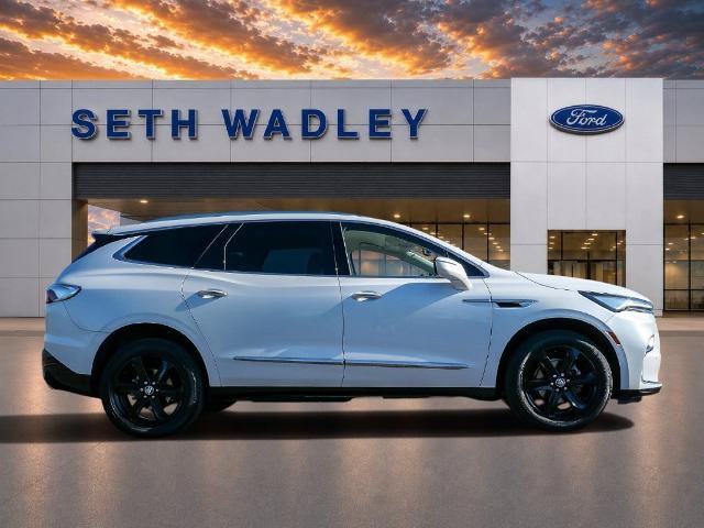 Used 2023 Buick Enclave Essence w/ Sport Touring Edition FWD image 8