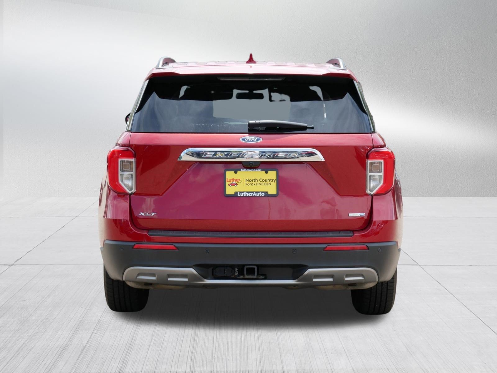 Certified 2020 Ford Explorer XLT w/ Equipment Group 202A AWD/4WD image 6