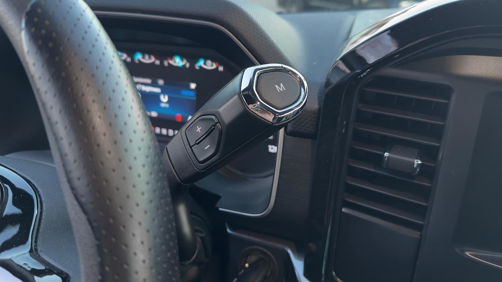 Certified 2022 Ford F150 XL w/ STX Appearance Package image 19