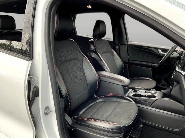 Certified 2023 Ford Escape ST-Line w/ Tech Pack #1 AWD/4WD image 27