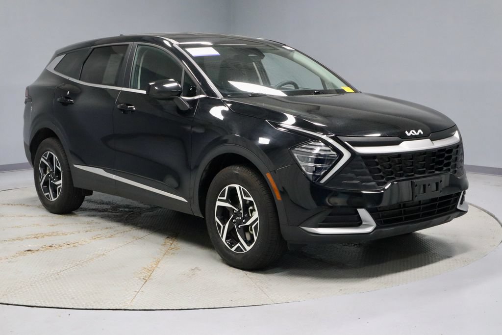 Used 2025 Kia Sportage LX