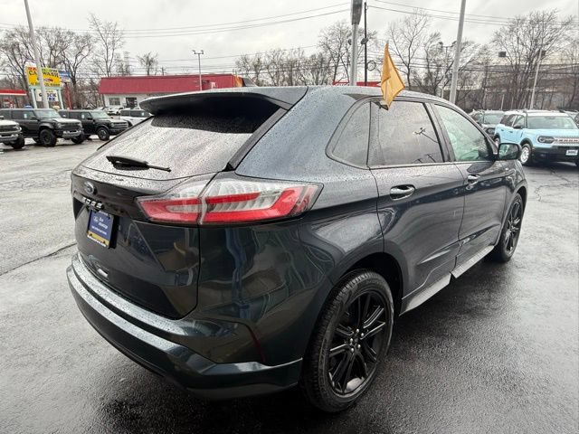 Certified 2023 Ford Edge ST-Line AWD/4WD image 9