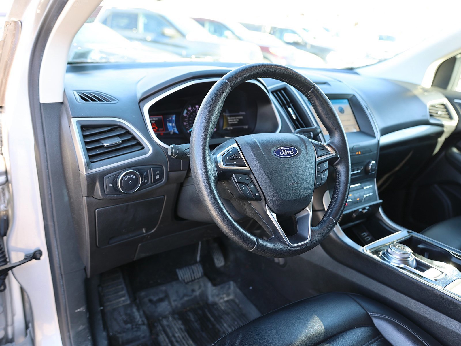 Certified 2019 Ford Edge SEL w/ Equipment Group 201A image 17