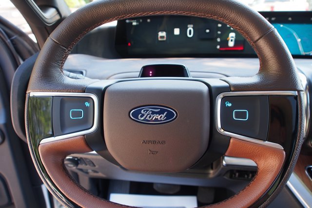 Certified 2025 Ford Expedition King Ranch AWD/4WD image 25