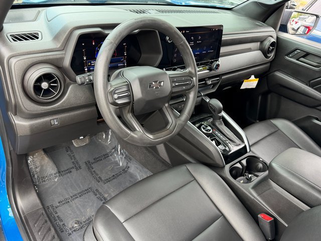 Used 2023 Chevrolet Colorado Trail Boss AWD/4WD image 36