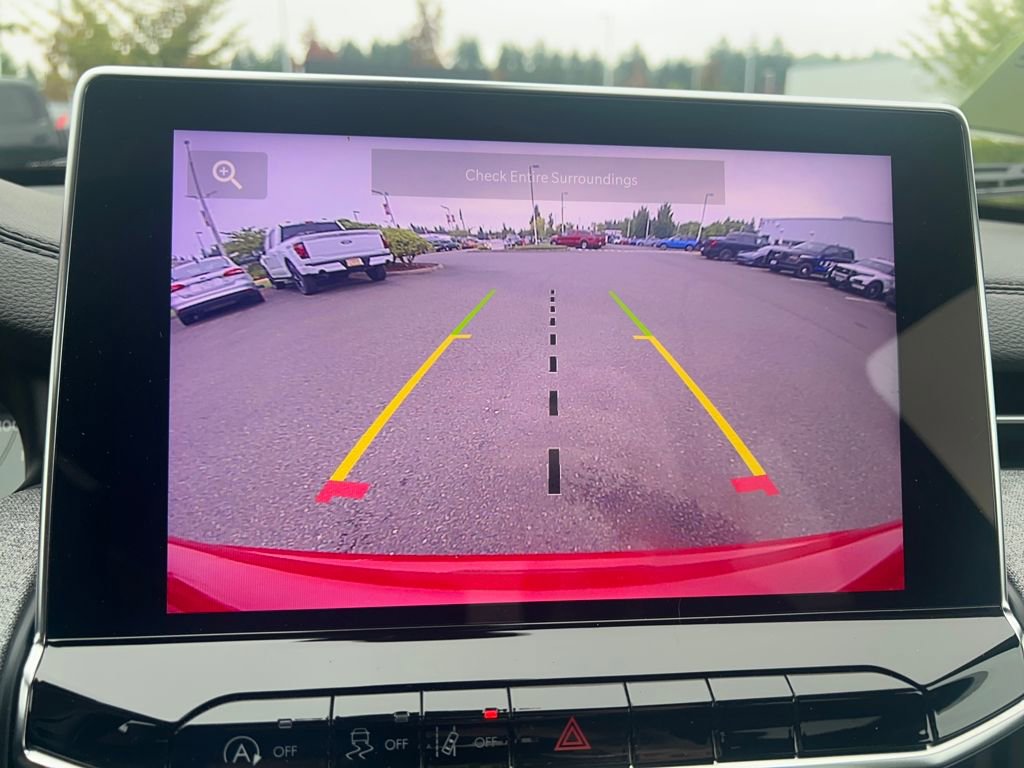 Used 2024 Jeep Compass Latitude image 28