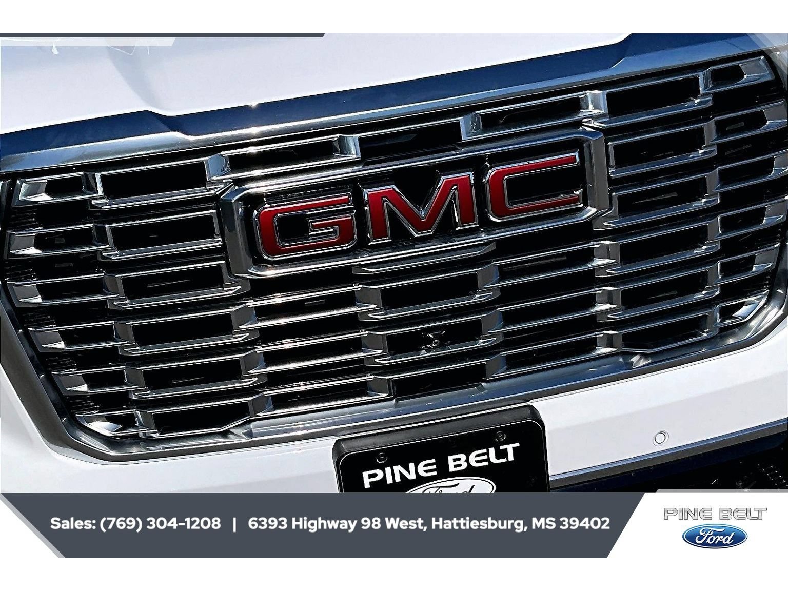 Used 2025 GMC Yukon Denali AWD/4WD image 22