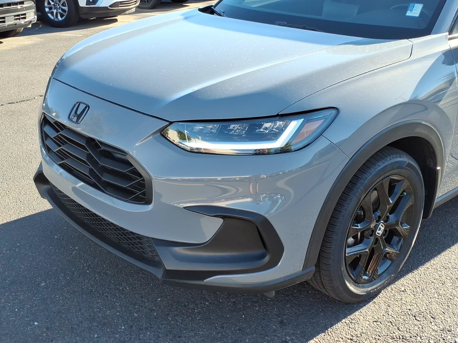 Used 2025 Honda HR-V Sport image 7