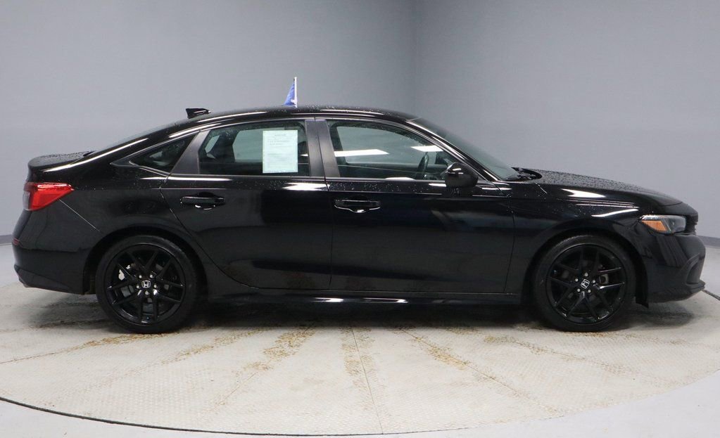 Used 2024 Honda Civic Sport image 6