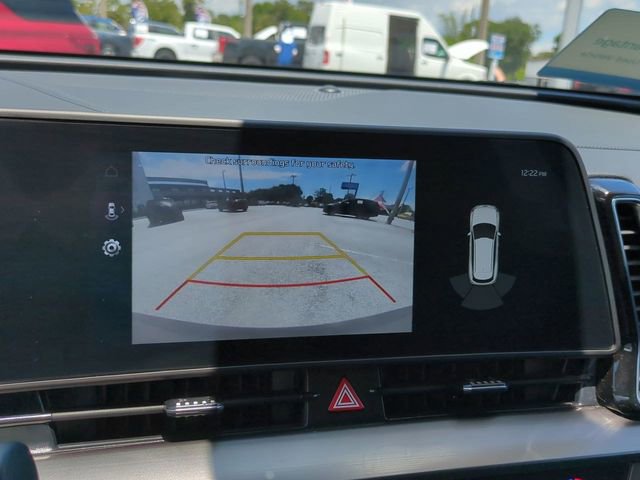 Used 2025 Kia Sportage EX w/ Premium Package FWD image 21