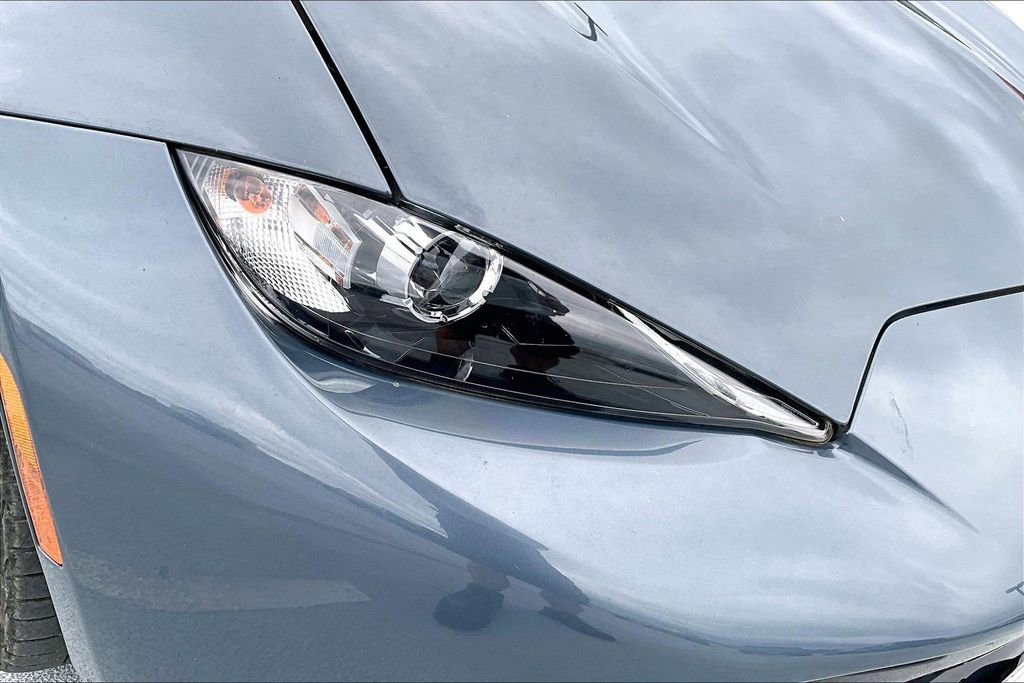Used 2021 MAZDA MX-5 Miata RF Grand Touring RWD image 31