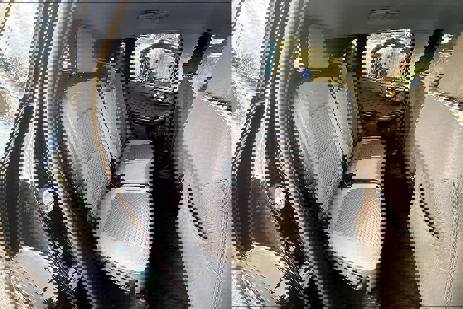 Certified 2021 Ford Escape SE w/ SE Sport Appearance Package image 21