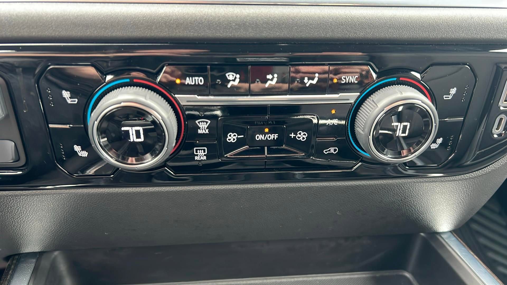 Used 2022 Chevrolet Silverado 1500 RST w/ Convenience Package II image 31