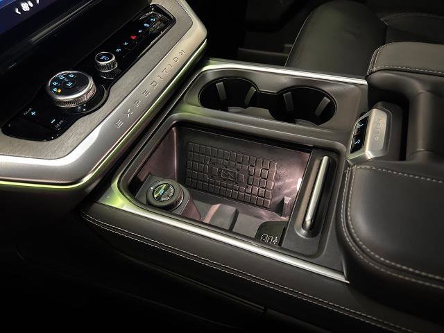 Certified 2025 Ford Expedition Max Platinum AWD/4WD image 32