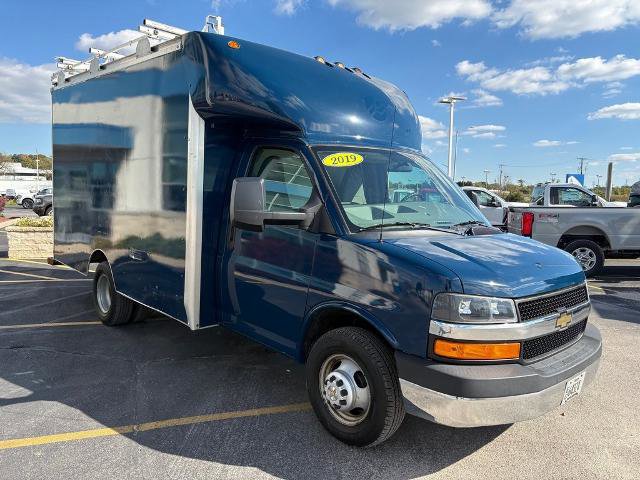 Used 2019 Chevrolet Express 3500 w/ Power Convenience Package image 7