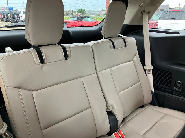 Certified 2024 Ford Explorer Limited w/ Limited Technology Package AWD/4WD image 19