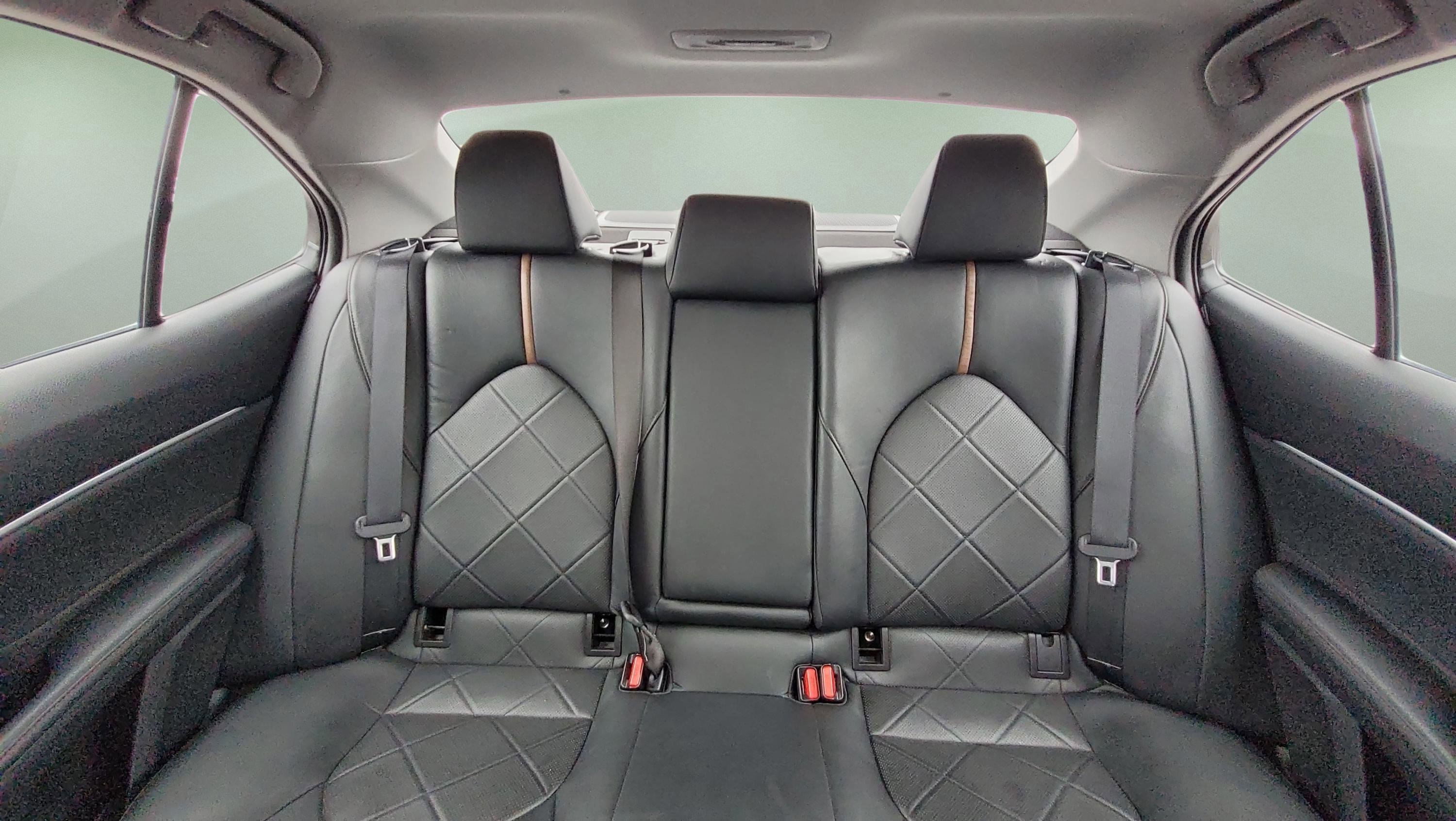 Used 2018 Toyota Camry XLE w/ Audio Package image 18