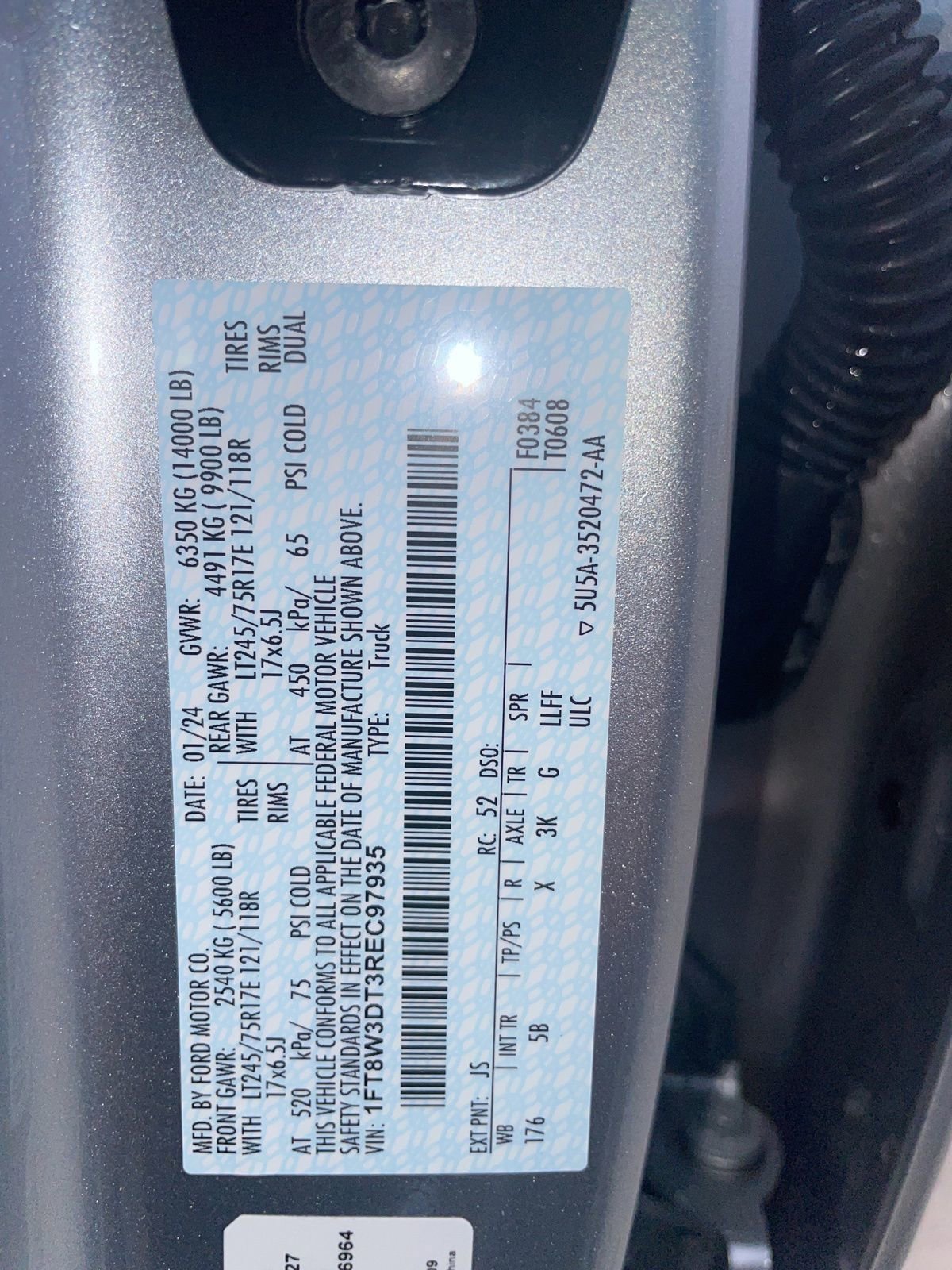 Certified 2024 Ford F350 Lariat image 11