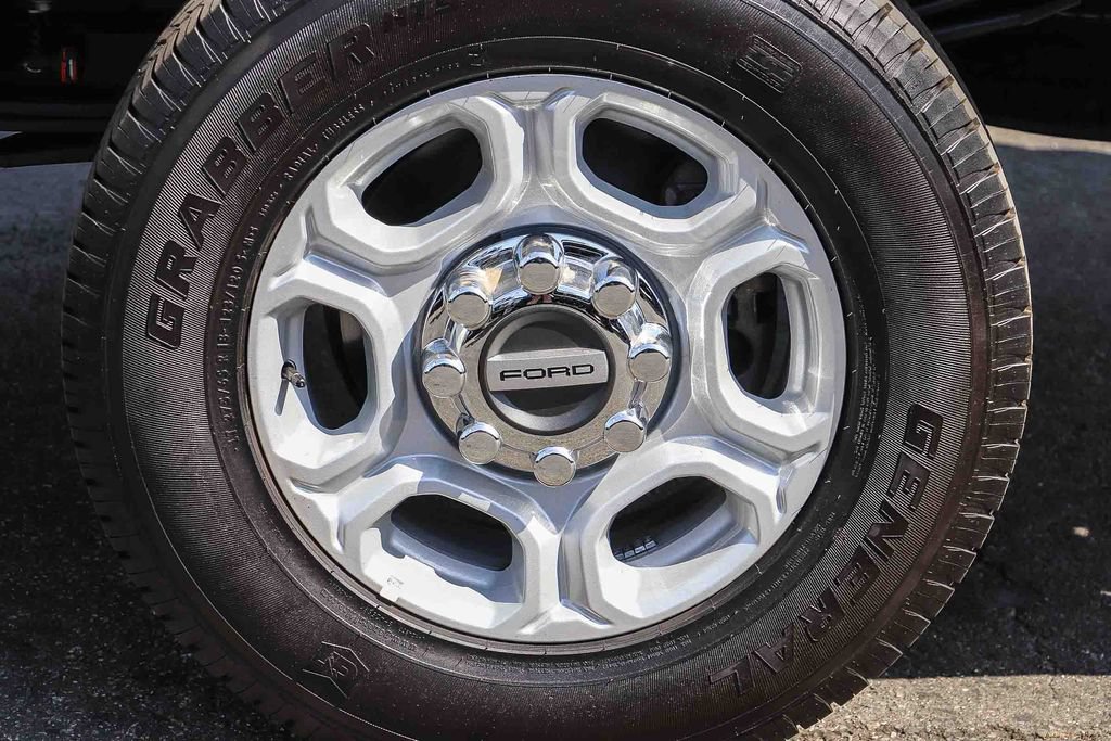 Certified 2026 Ford F250 XLT AWD/4WD image 14