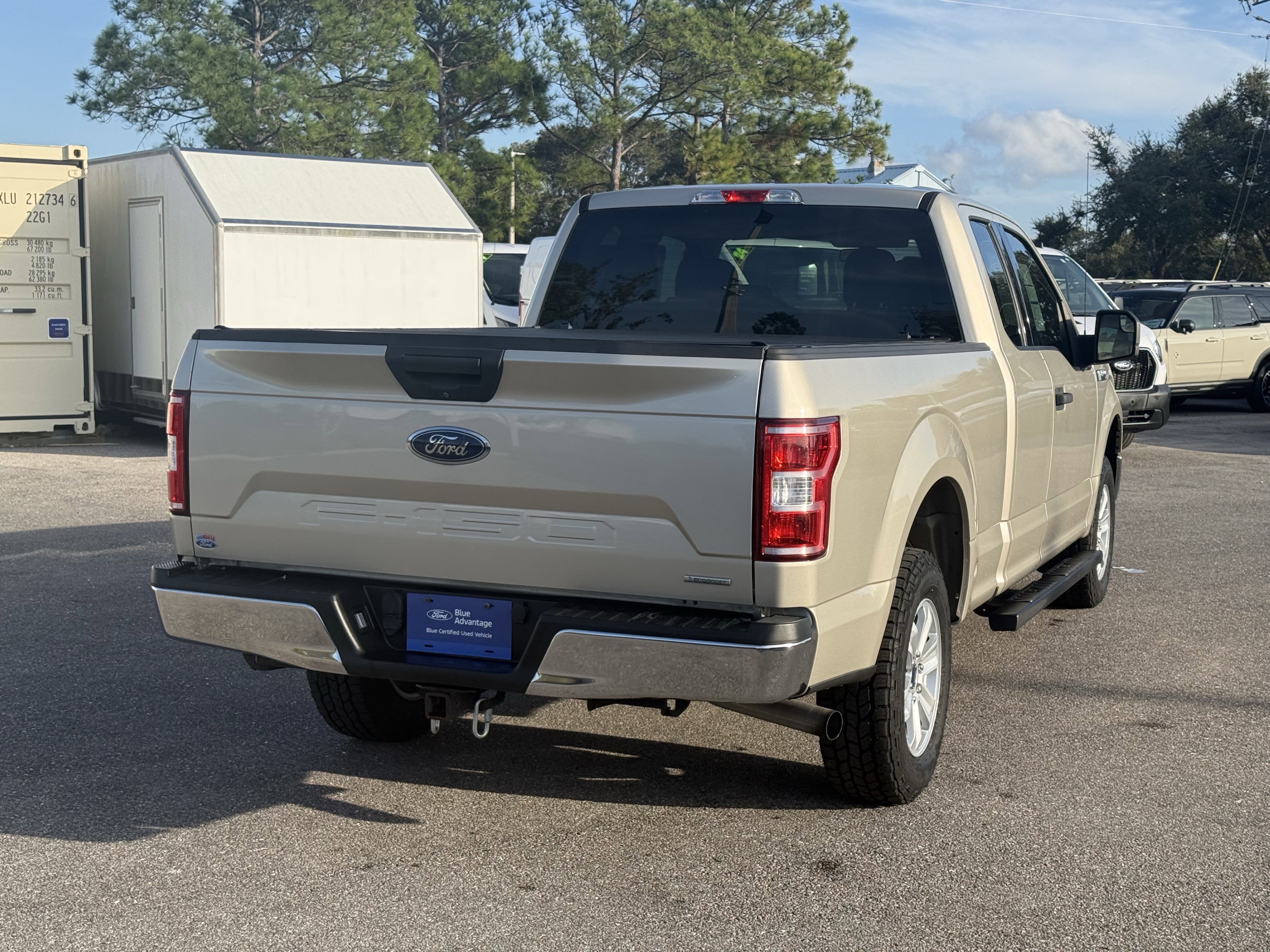 Certified 2018 Ford F150 XLT image 4