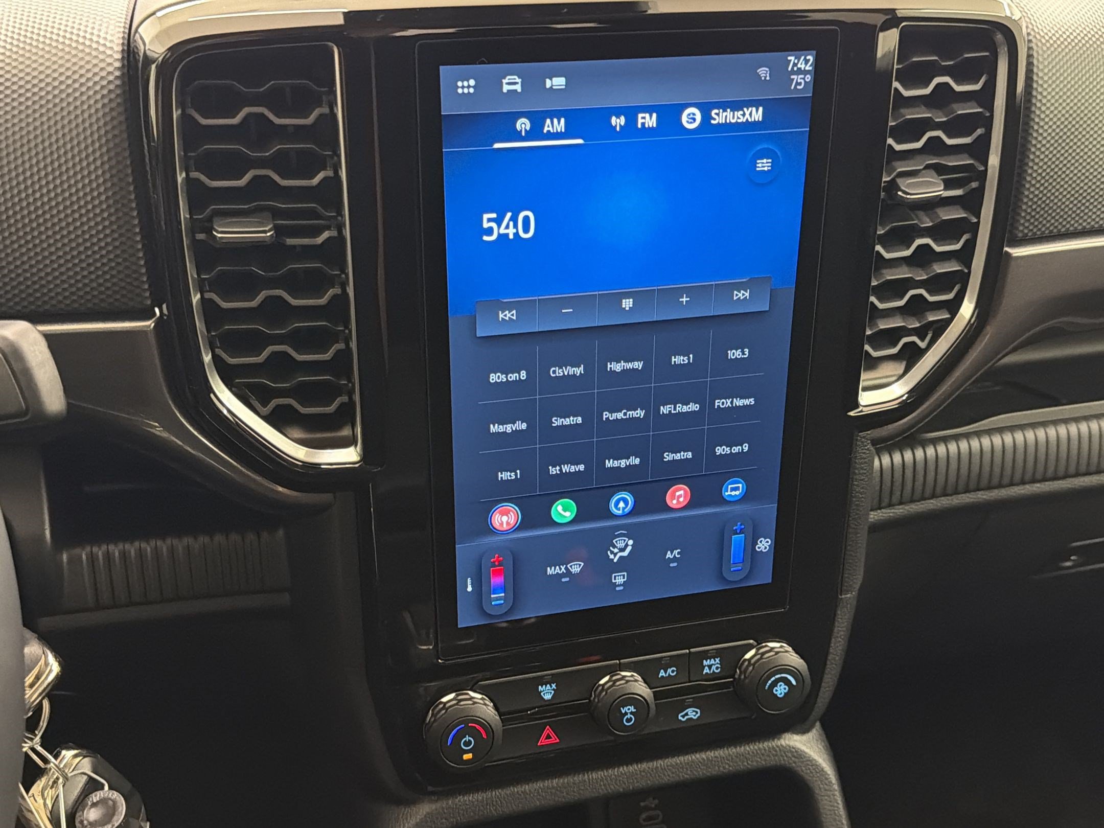 Certified 2025 Ford Ranger XLT w/ FX4 Off-Road Package AWD/4WD image 19