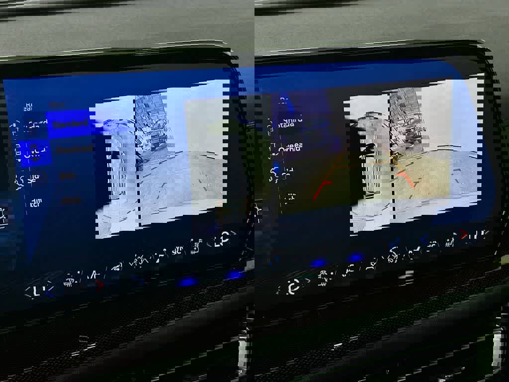 Used 2024 Chevrolet Traverse Z71 w/ LPO, Floor Liner Package image 27